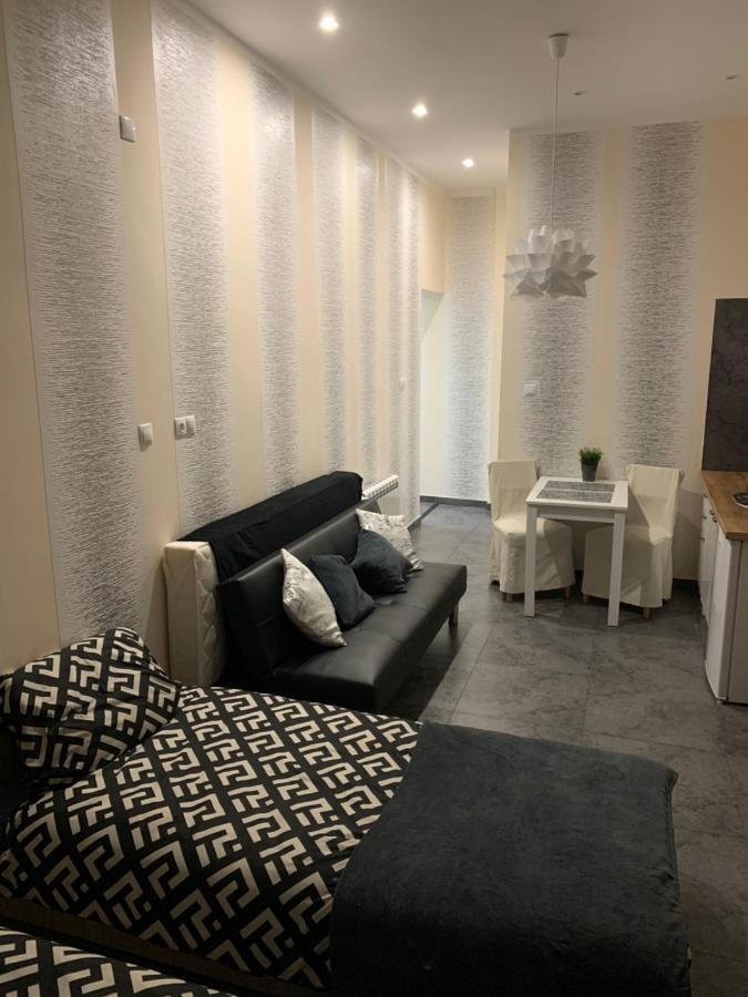 Sanktuarium Snu Apartments Glubczyce ภายนอก รูปภาพ